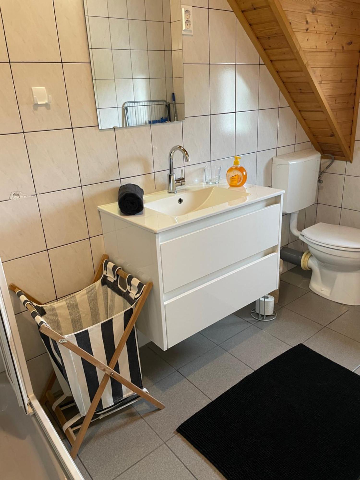 Balatonkeresztúr Villa Lili Apartments מראה חיצוני תמונה