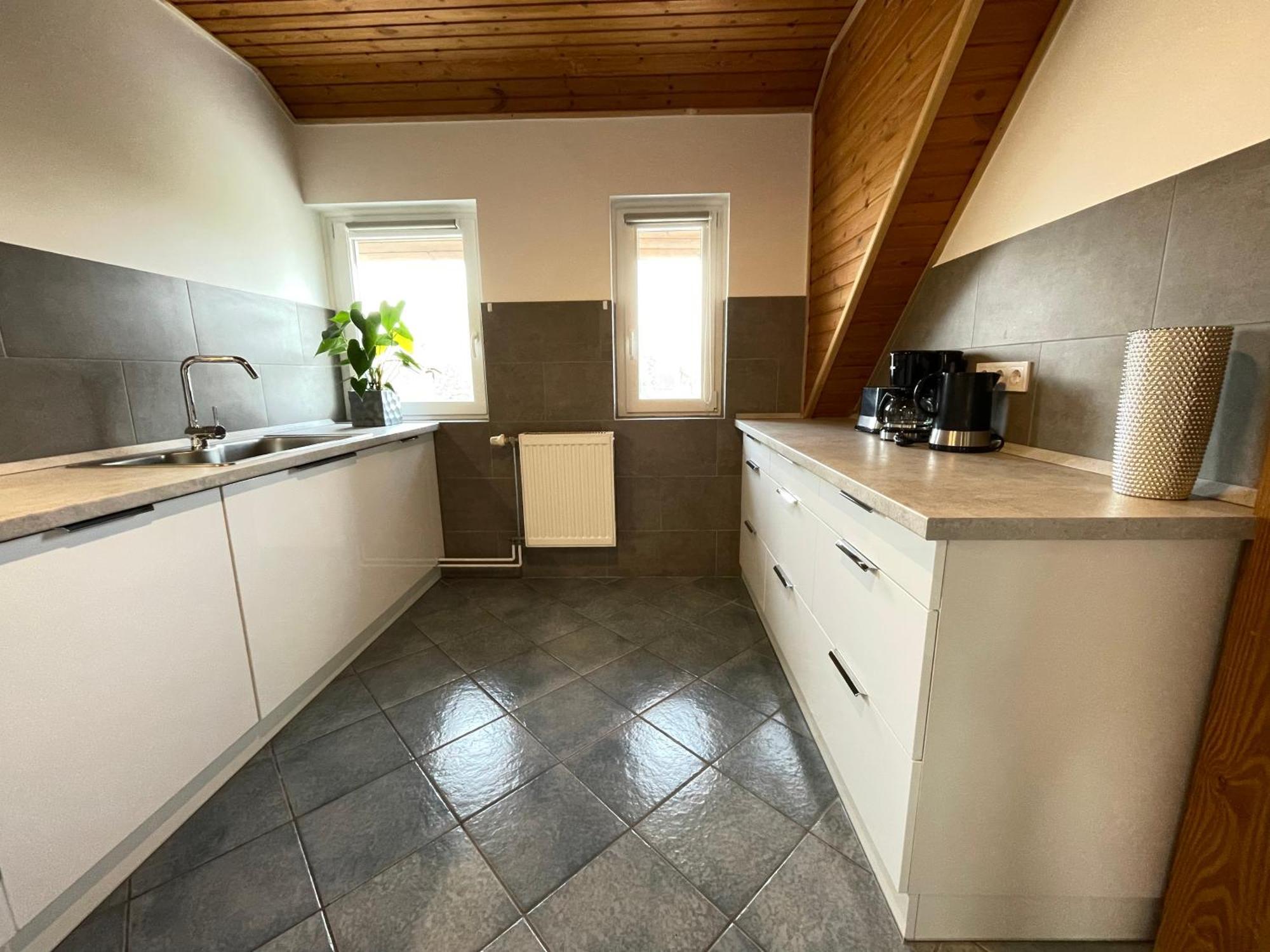 Balatonkeresztúr Villa Lili Apartments מראה חיצוני תמונה